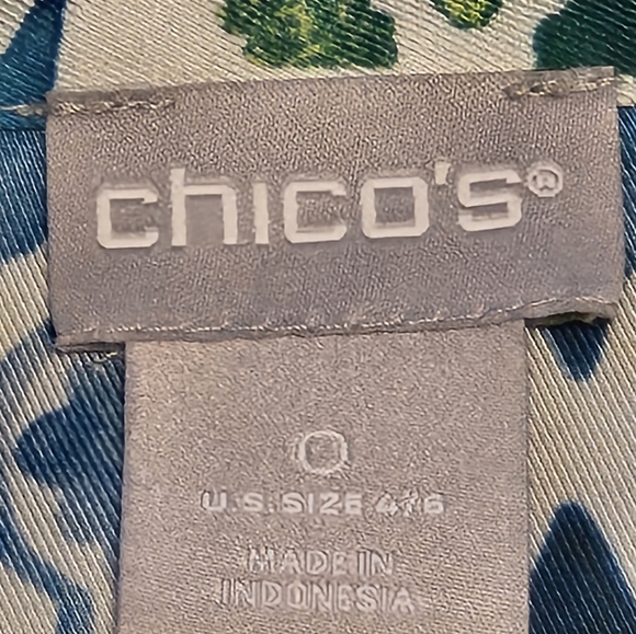 Chico's Colorful Geometric Print Button-Up Shirt EUC - Picture 6 of 7